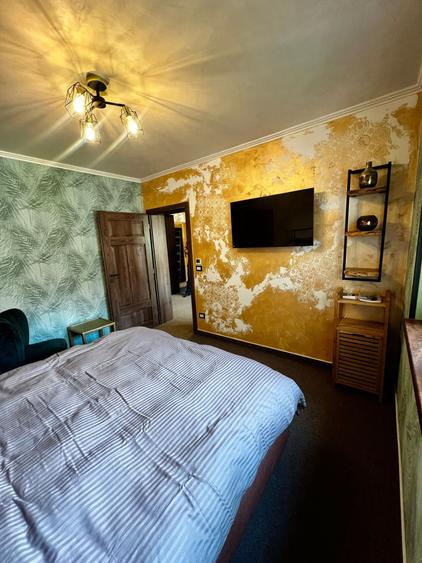 Apartament 2 camere,ultrafinisat, etaj 1, parcare, zona Closca Cetate