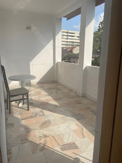 Eroii Revolutiei - Tineretului - VILA - 5 camere - pret 1500 euro