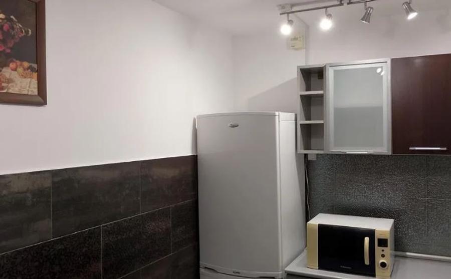 Apartament 2 Camere,Tineretului,et.5/8,DECOMANDAT,Amenajat,mobilat,complet
