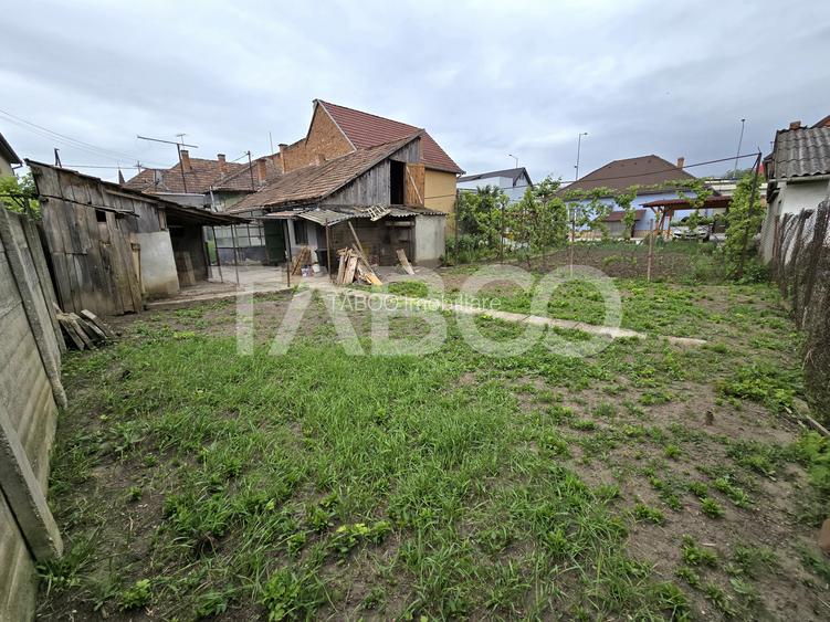 Casa de vanzare teren 412 mp garaj Terezian Sibiu COMISION 0 - 30