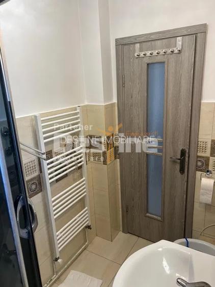 Apartament 2 camere 55 mp etaj intermediar, cu balcon, situat pe Calea Bucuresti - 6