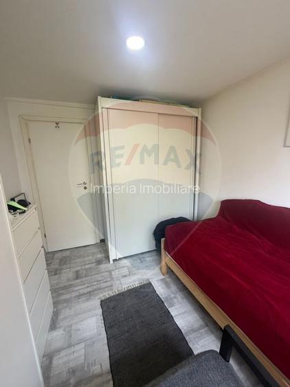 2 camere langa Scoala Nr 2 - 4