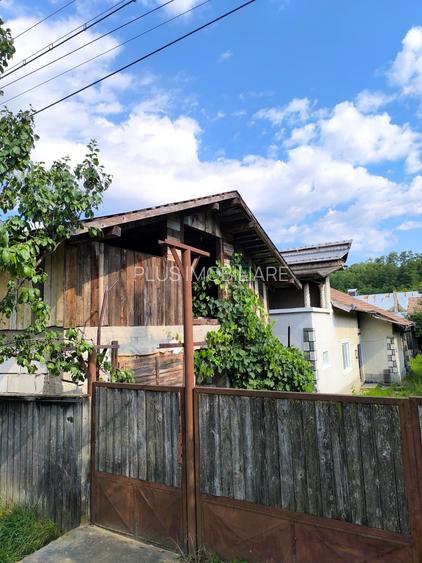 Casa spatioasa 8 camere+cladire auxiliara pretabil locuinta sau afacere+magazin - 3