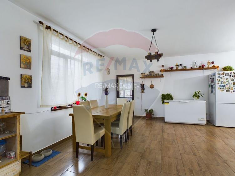 Vila cu 6 camere, teren 1200mp de vanzare- Varasti, la 4 km de Berceni - 12