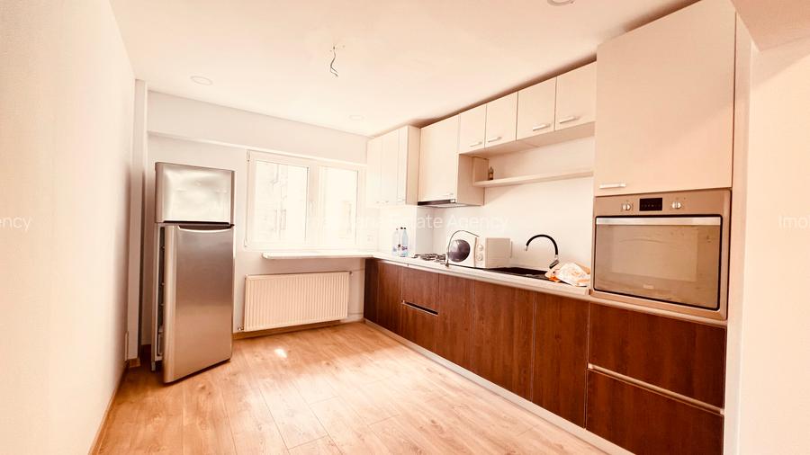 Apartament 3 camere Titan - metrou, stradal, renovat recent, nemobilat, liber - 9