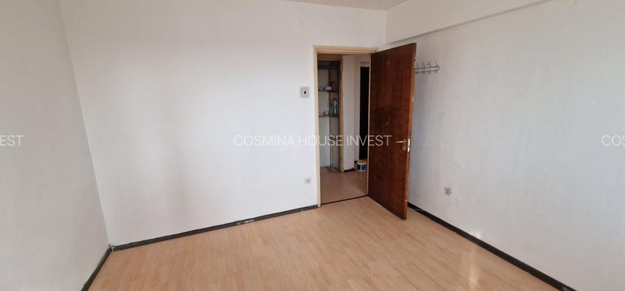 Malu Rosu,se vinde apartament decomandat doua camere pret 59000 euro - 8