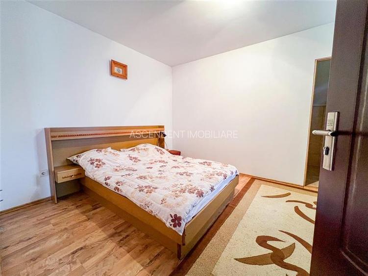 FILM! Vila  7 camere, rezidential/  turism, in Covasna, Central - 14