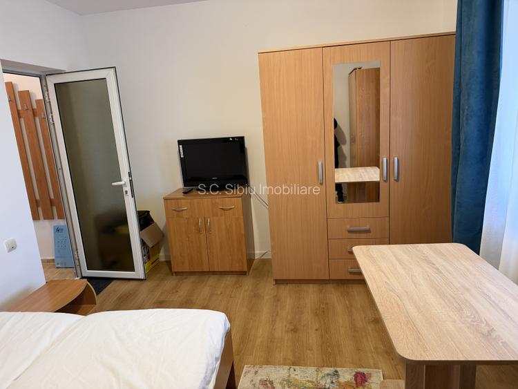 garsoniera bloc parter stefan cel mare zona 3 stejari - 2