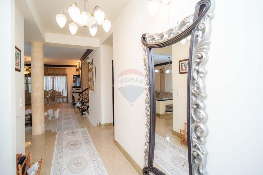 0% Comision - VILA de LUX de vânzare – Cu iaz natural - 7