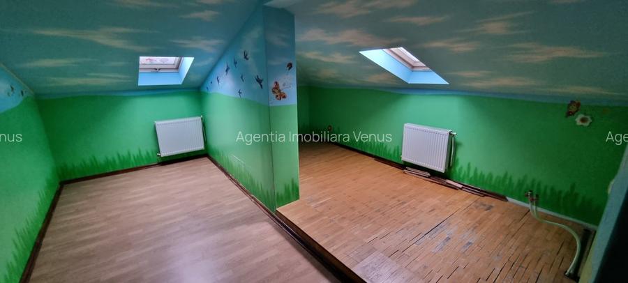 Cladire cu etaj pretabila afacere - 6