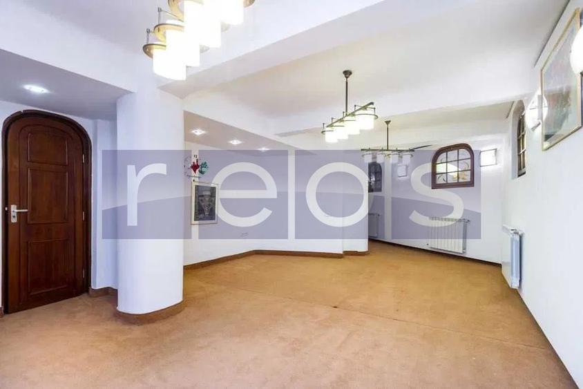 VANZARE SPATIU COMERICAL 141MP INVESTITIE FOISOR DE FOC MOSILOR CENTRAL - 3