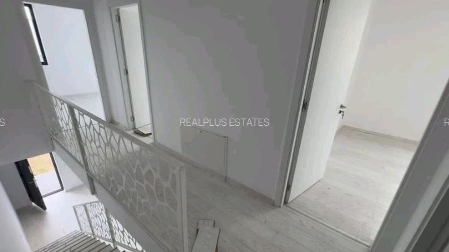 Casa Tip Duplex, 4 Camere , curte - Comuna Pantelimon/Selgros- Comision 0% - 5