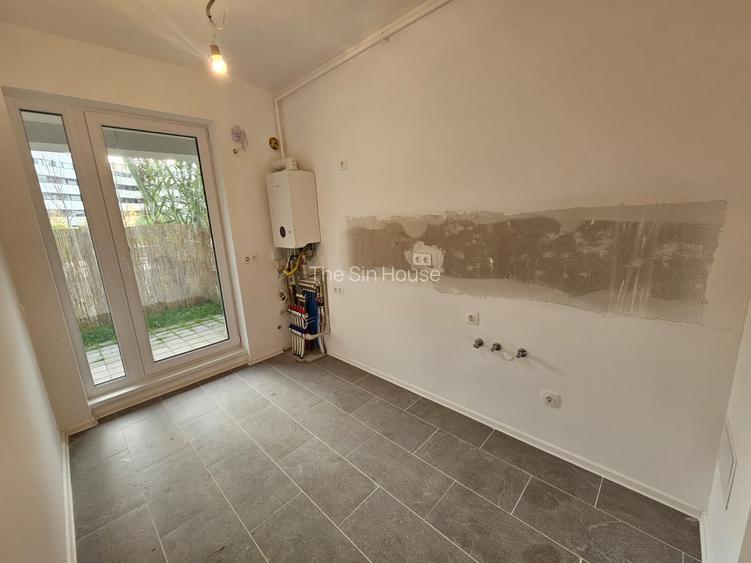 Atria Urban Resort - Sectorul 1 - zona Mall Colosseum - Piscina interioara - 12