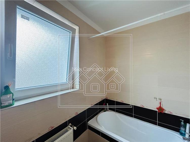 Apartament de vanzare in Sibiu - 2 camere, balcon - etaj 2/4 - 4