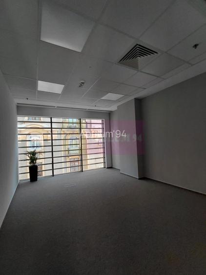 Birouri clasa A, 800mp/etaj compartimentare flexibila Calea Victoriei - 5