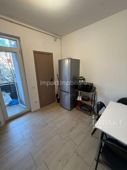 3 camere de inchiriat in zona Platinia - 10