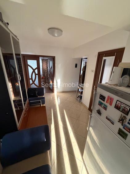 Calea Calarasilor Stradal 5 Camere - 16