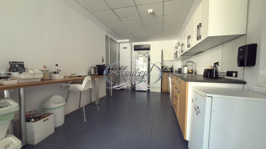 Birouri premium, cu parcare, strada Avram Iancu - 6