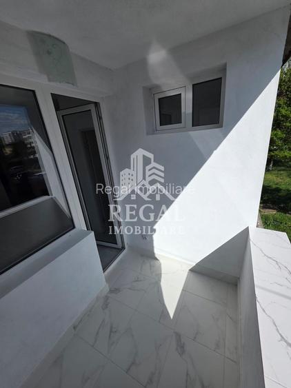 Garsonieră 28 mp + balcon – zona M4 – etaj 1 - 3