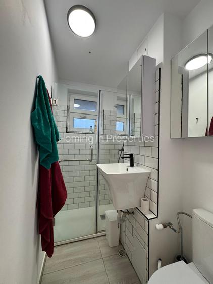 Duplex 3 Camere cu vedere spre Sala Palatului RO+EN - 18