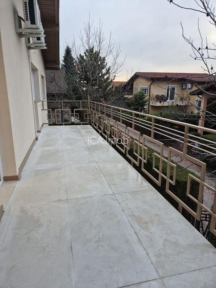 Prima inchiriere Vila cu 6 camere, garaj Pipera - Drumul Negru - 21