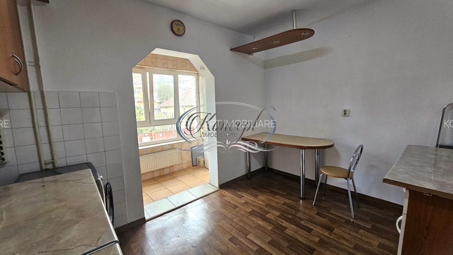 Apartament decomandat, la etajul 1 - 7