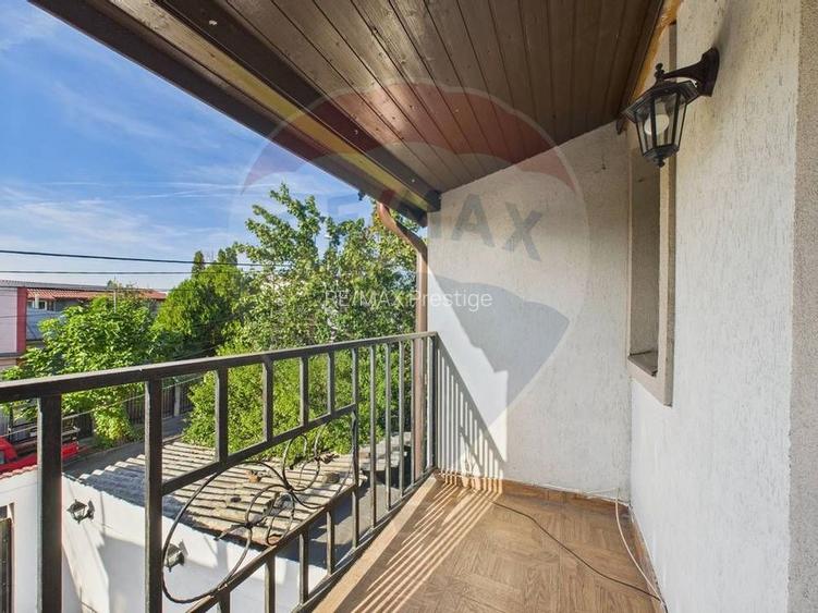 Casă / Vilă cu 3 camere de vânzare în zona Andronache - 14