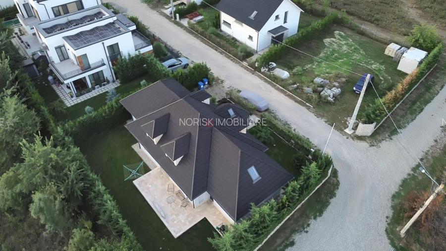 Vila 1 - Complex inchis - 26