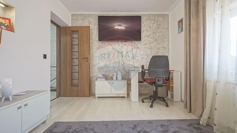 Comision zero, casa individuala + cabana A frame in Bod, la intrare - 26