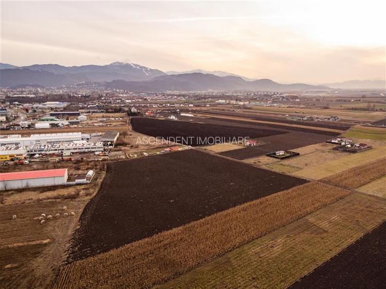 Film!Potential rezidential/investitional, 5.000 mp intravilan,priveliste Muntii - 10