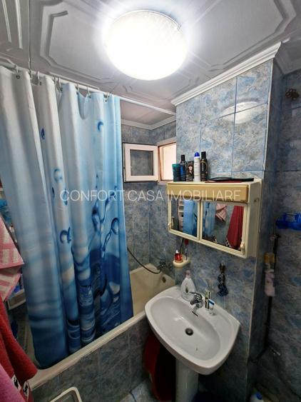 Apartament 3 camere bloc H metrou N. Grigorescu - 17