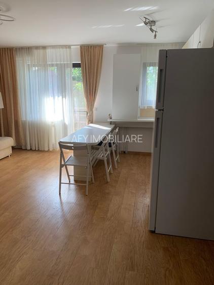 De inchiriat apartament cu 3 camere , Mihai Bravu / Pret Negociabil - 2