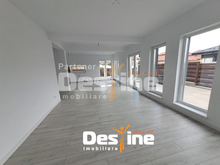 Casa P+POD, 4 CAMERE 135 MP, MIROSLAVA - 8