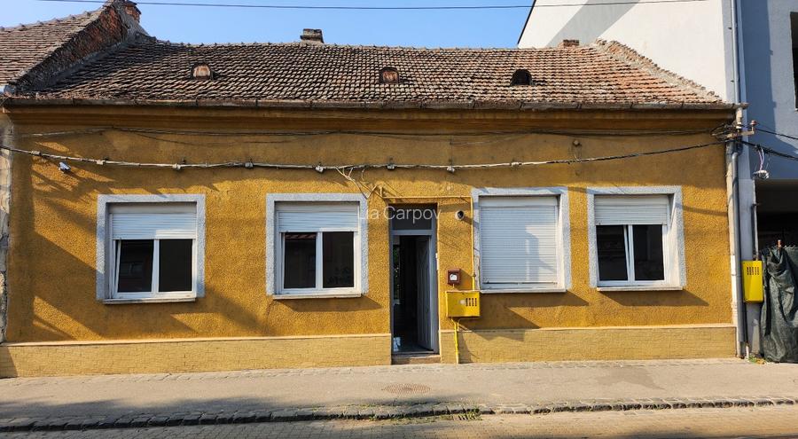 Casa cu teren in zona Traian, 2 fronturi stradale - 3