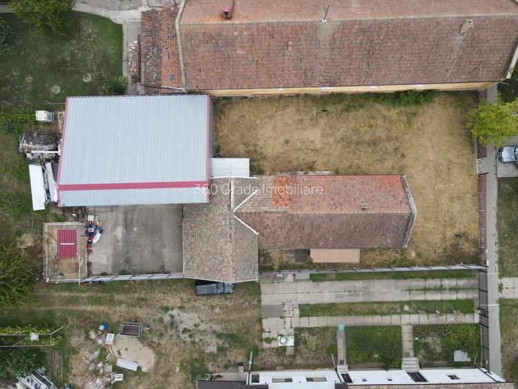 Casă cu hală și anexe Potențial pentru locuință și afacere Biled - 16