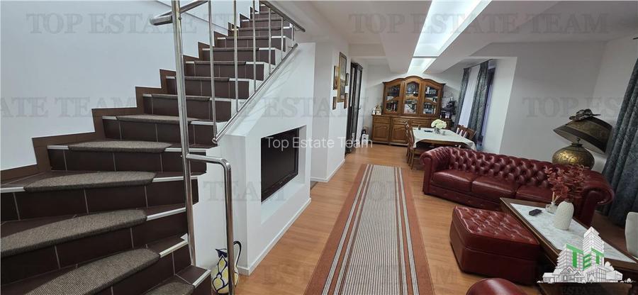 Prelungirea Ghencea/ Vila exclusivista cu panouri solare si garaj/ 5 camere, 240 - 18