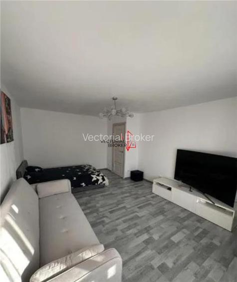 Garsoniera zona Vitan Casa de Pensii - 2