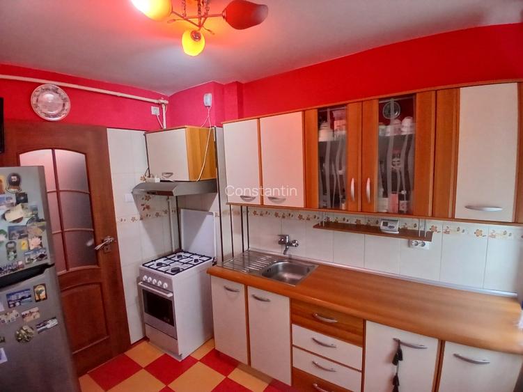 Apartament 3 camere central ocazie unica, str. B.P. Hasdeu nr. 80 - 9