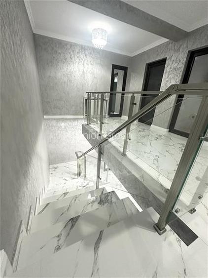 Casa de 300 mp, amplasata pe teren de 500 mp, Mamaia Nord - 25