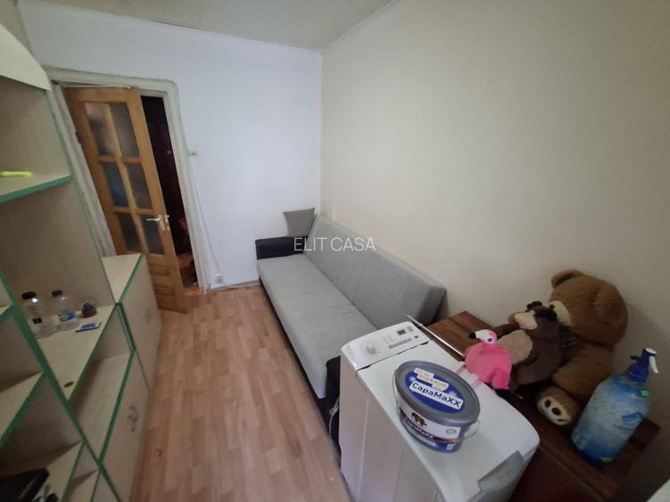 Apartament de 3 camere, etajul 1/4, zona Alexandru cel Bun - 4