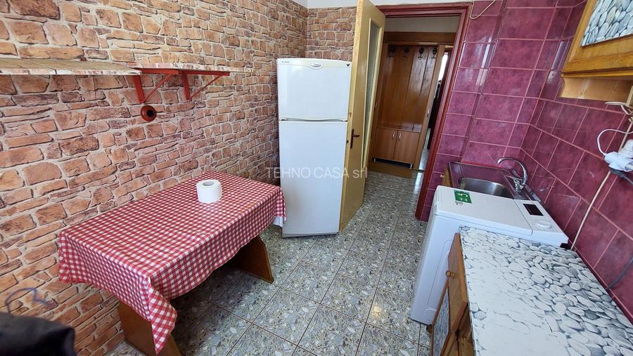 TITAN, Theodor Pallady, metrou 1 Decembrie la 10 minute mers, stradal - 5