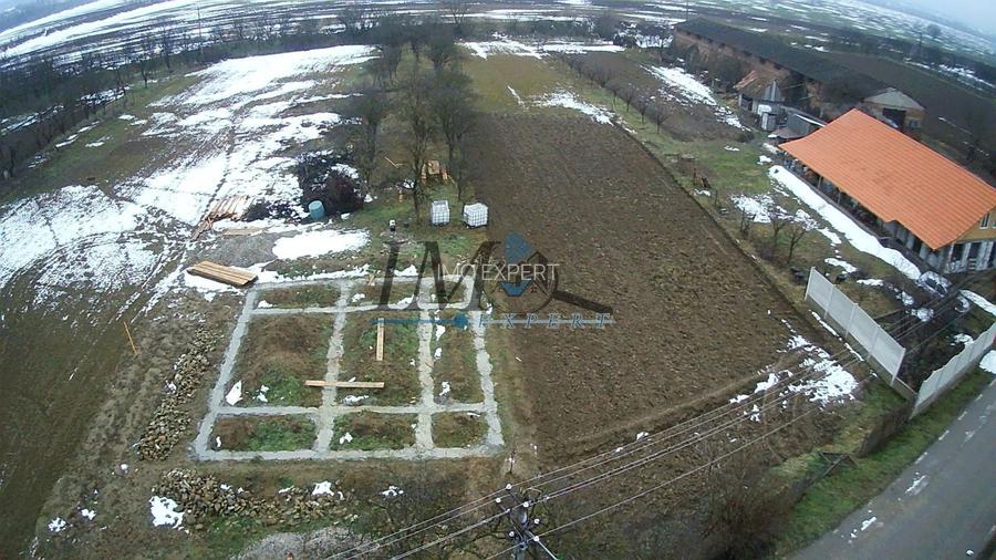 Teren cu fundație si proiect autorizat de vânzare in Blandiana - 2