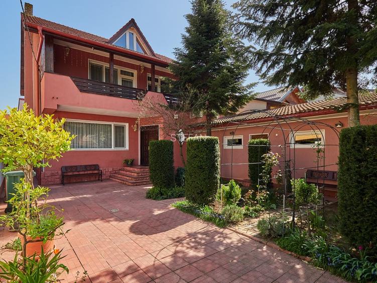 Vila  P+1+M - parc Bazilescu-286mp - 16