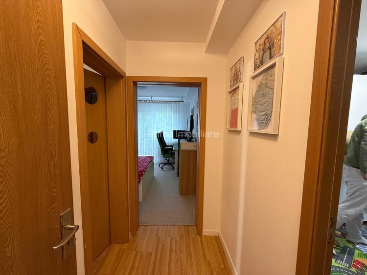 Apartament de vanzare cu 3 camere, scară interioară și curte privată - MICESTI - 6