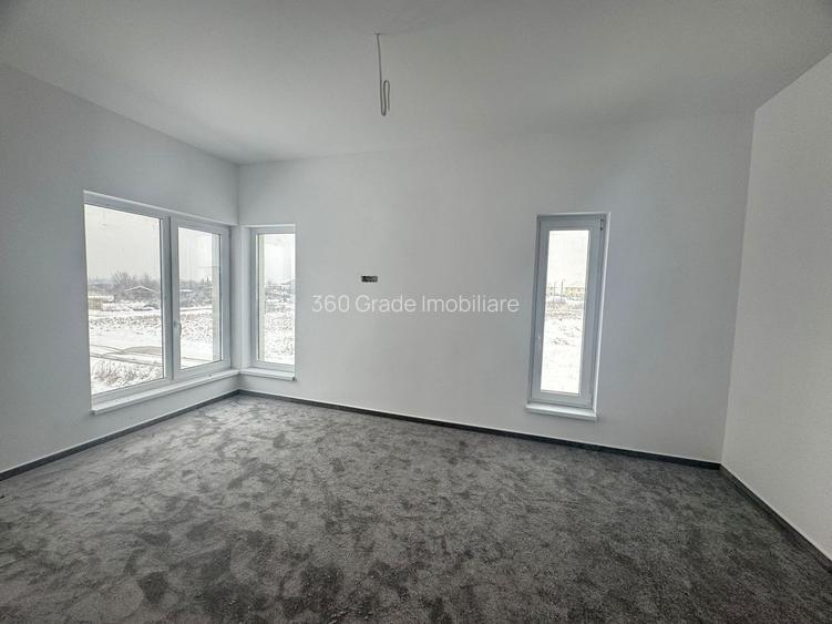 Duplex Modern Despărțit prin Camera Tehnică 167.000 Euro - 12