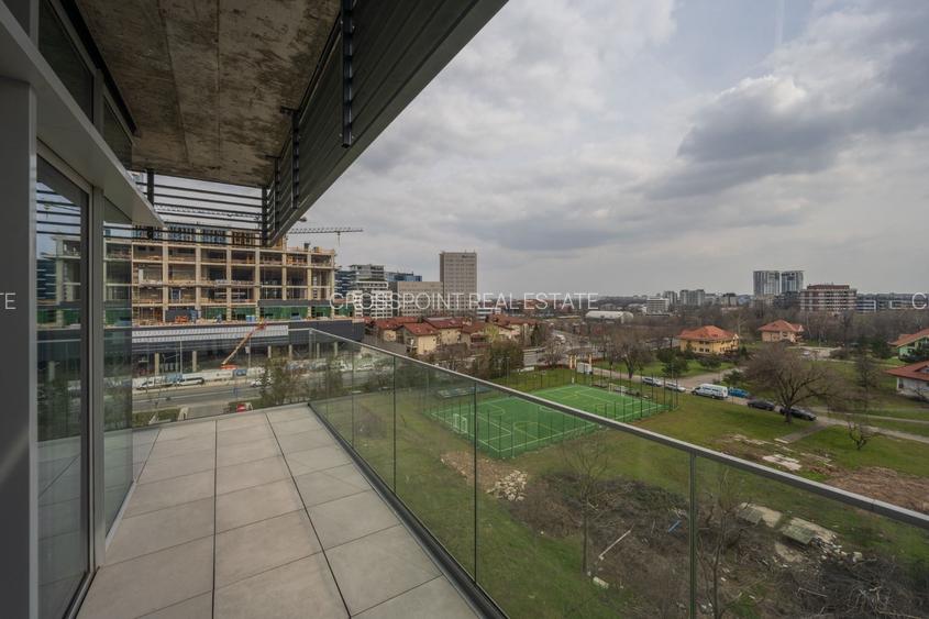 Up-Site / Vedere liberă / Complex cu piscină și spa - 4