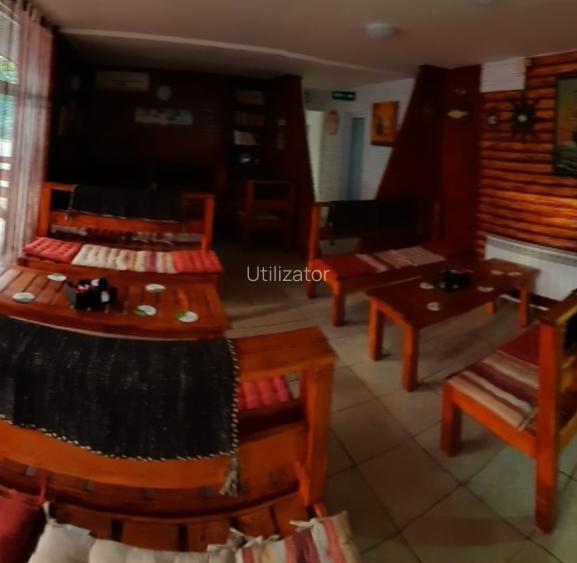 Spațiu bar/cafenea, parțial mobilat – Zona:Piața Faleza, Str.Canalului,Nr.46 - 2