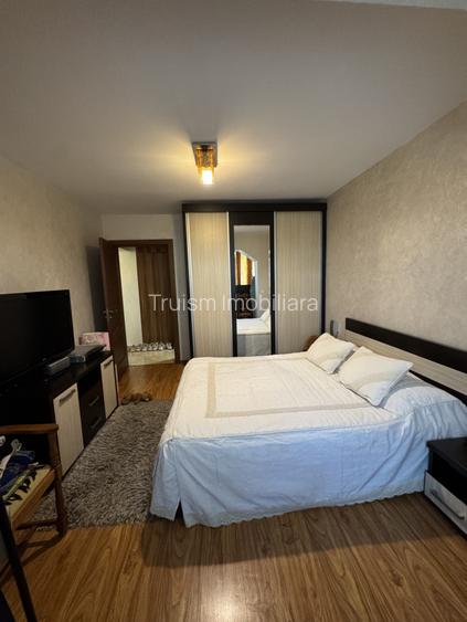 Apartament 3 camere, etaj 4/10, Marasesti  - 15