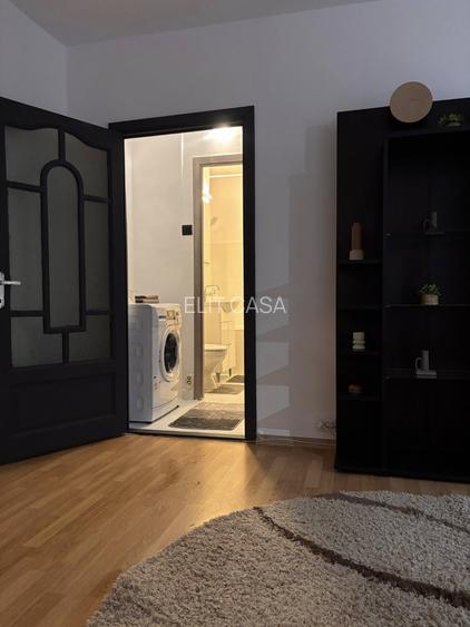 Apartament cu 2 camere,  etajul 2/4, zona Alexandru cel Bun - 8