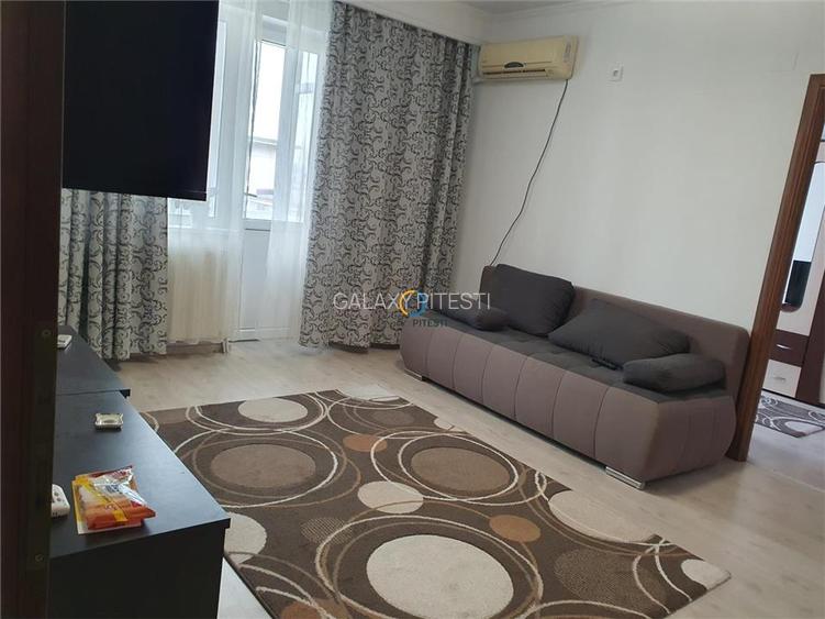 Închiriere apartament 4 camere Ultracentral - 2